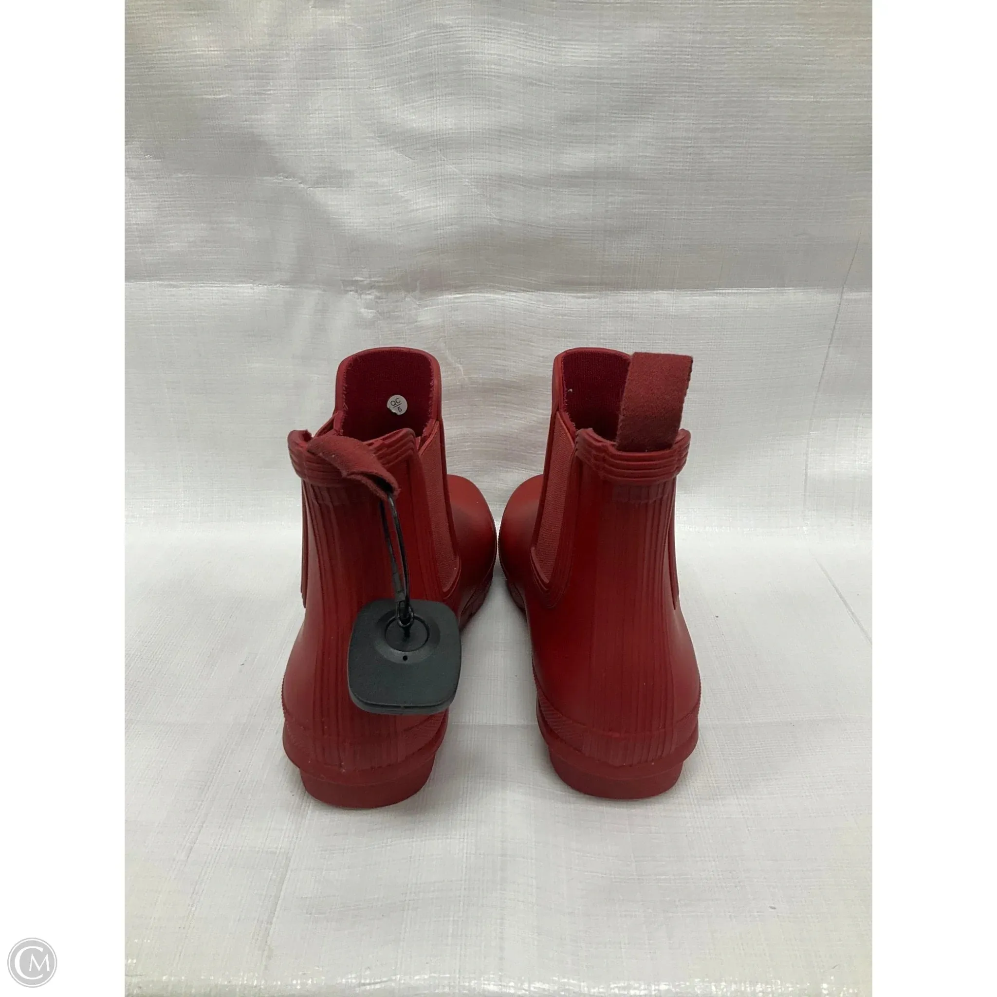 Boots Ankle Flats By Hunter In Red, Size: 9