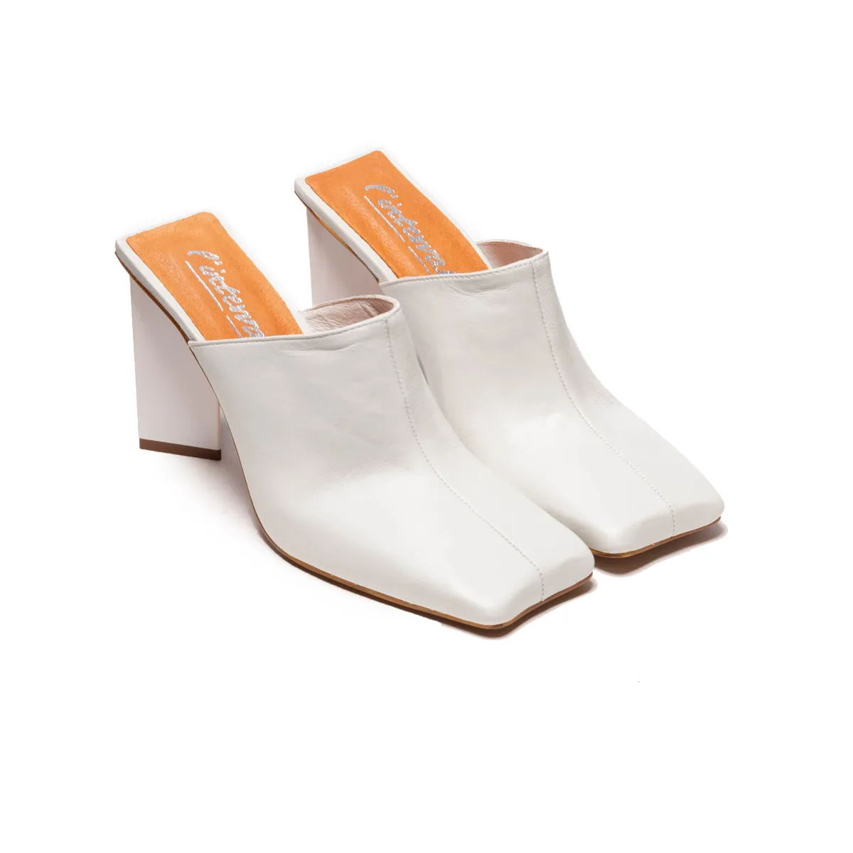 Loutro White Leather